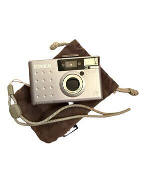 Vintage Konica Revio APS 24mm Point & Shoot Film Camera with Carrying Case